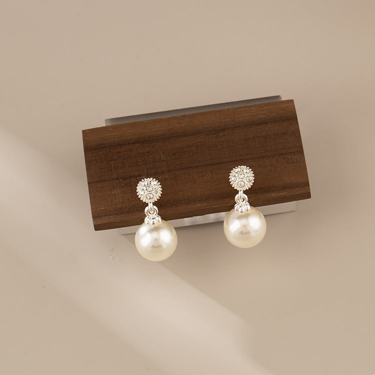 Elegant Diamond and Pearl Drop Earrings